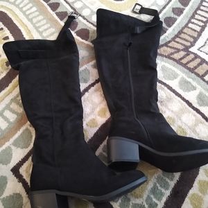 Black 2.5" Heel Boots